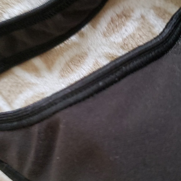 Bali bra black satin trimmed - Picture 3 of 4